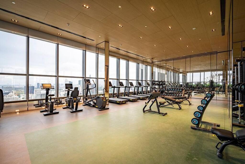 The Rixx Lavish In The Of Dist1 With Pool, Gym, Sauna, Jacuzzi, Kidsclub * TP. Hồ Chí Minh